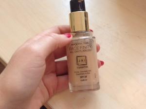 What Makeup I Use 2015 -On A Daily Basis